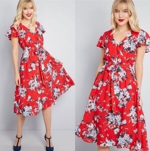 Modcloth Faux Wrap Self-Tie Red Floral Midi Dress Short Sleeve Women's Small S